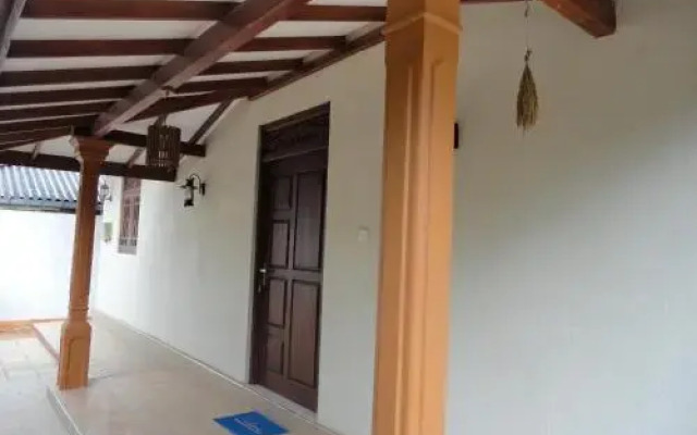 Sapara River Inn