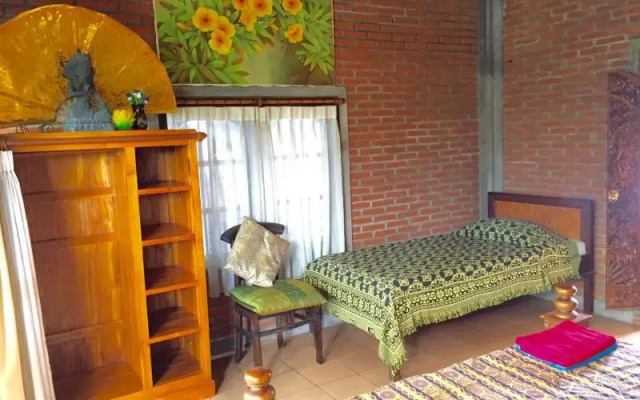 Eustace Place Bali