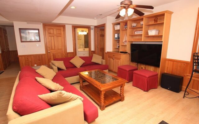 Lions Den Home - 6 Br Home