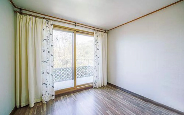 Ganghwa Sorae Gallery Pension