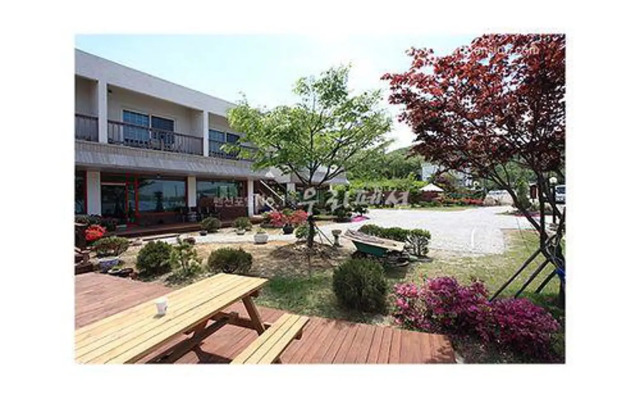 Ganghwado Joeun Mannam Pension