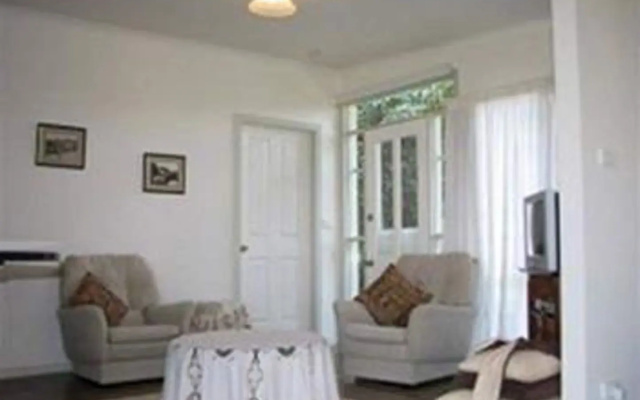 Abington Briars Cottage