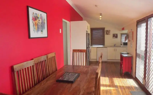 Red Ginger Bungalow