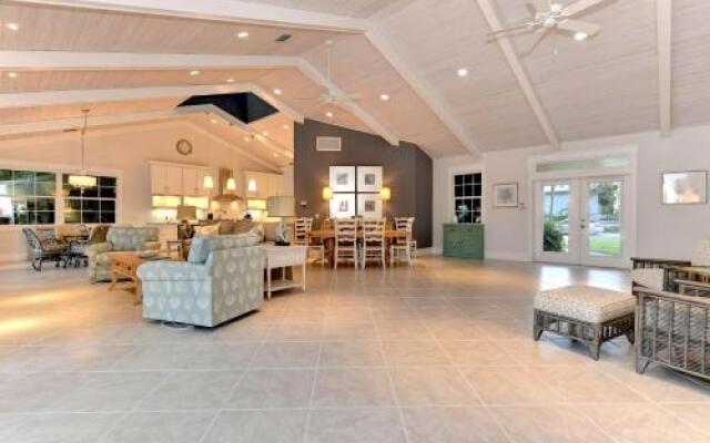 3 Oars 528 75th Street by RedAwning