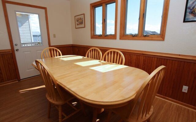 Mor Rays  - 4 Br Home