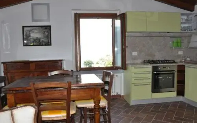 IseoLakeRental - La Stallina - Monte Isola