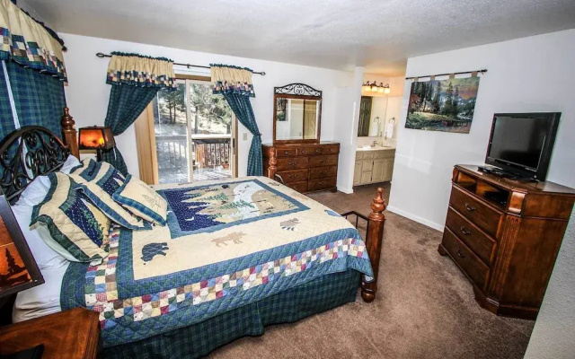 Ghabrial's Lakeview 1351 by RedAwning