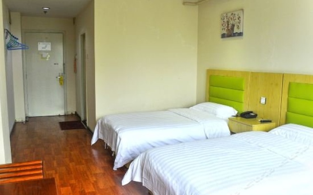 Super 8 Hotel Beijing Daxing Huang Cun Lin Xiao Bei Lu – Guest Rooms – Beijing