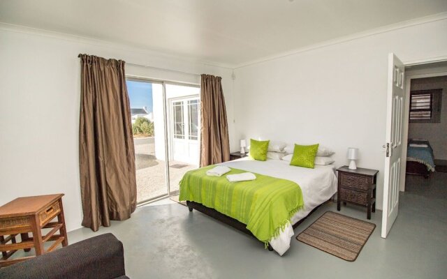 Lighthouse Paternoster