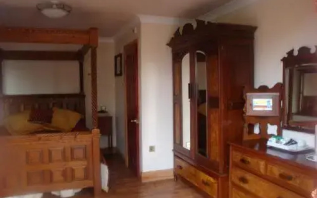 Watersmeet Country Inn