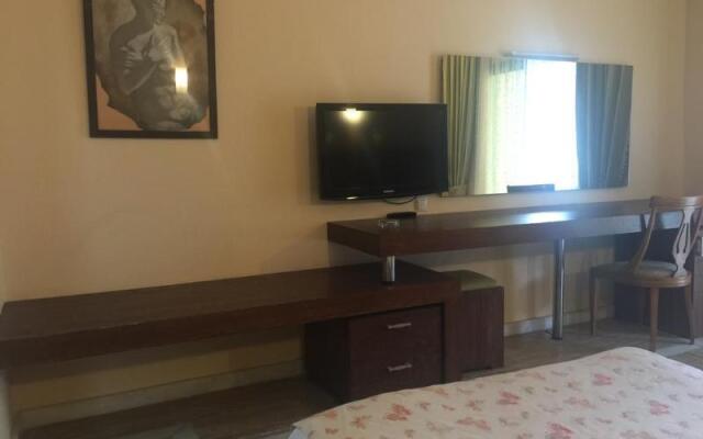 Grand Levent Hotel