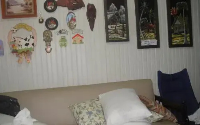 Laura's House