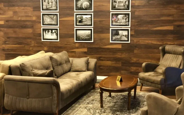 Tbili Hotel