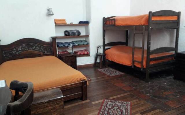 Anandamayi Hostel & Hotel