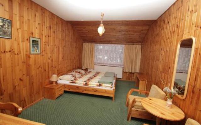 Pensjonat HUBERTUS ***