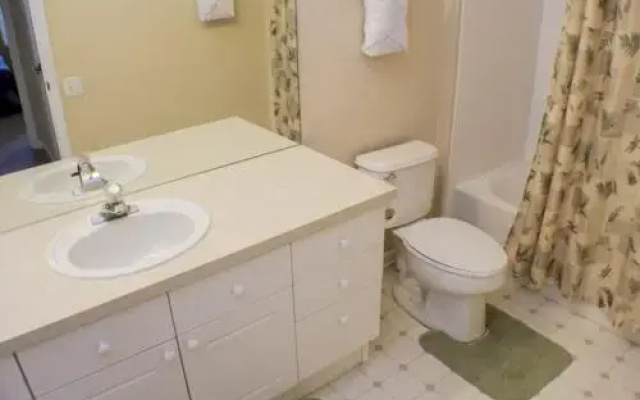 Windsor Palms Two-Bedroom condo 8102
