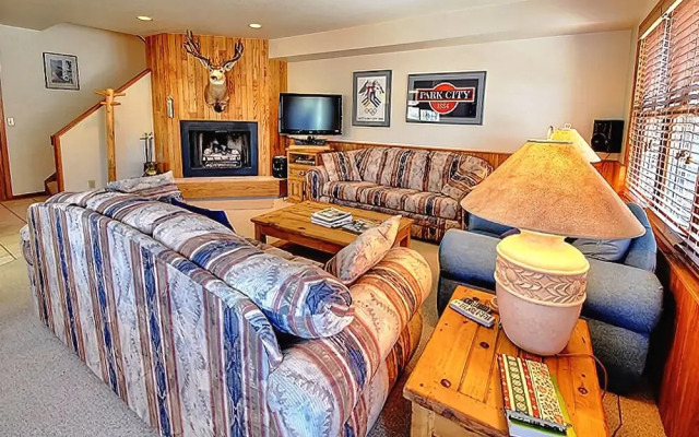 Abode at the Quakies