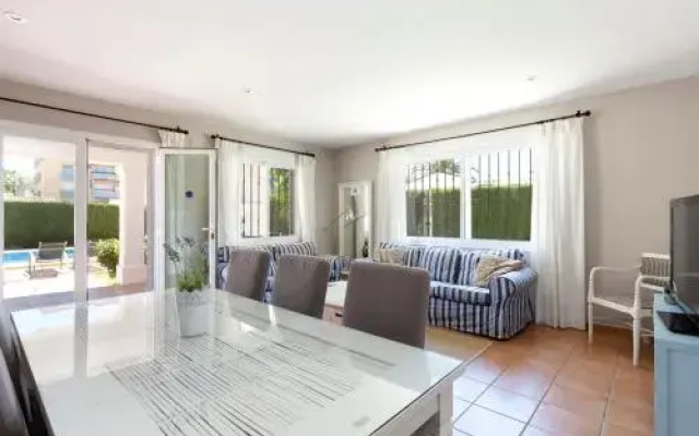 Villa Vicenta