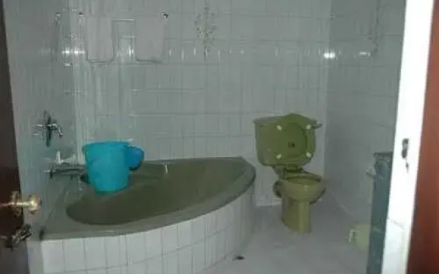 Hotel Golmaheem