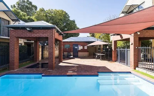 Subiaco Village 20