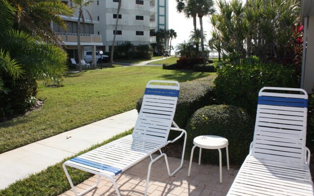 Jamaica Royale 003 - 1 Br Condo