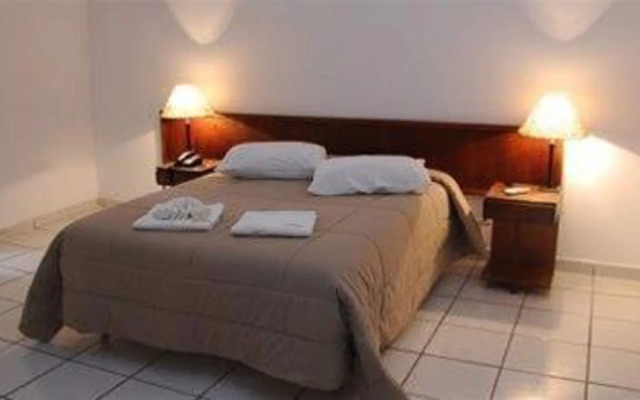 Hotel Dourado