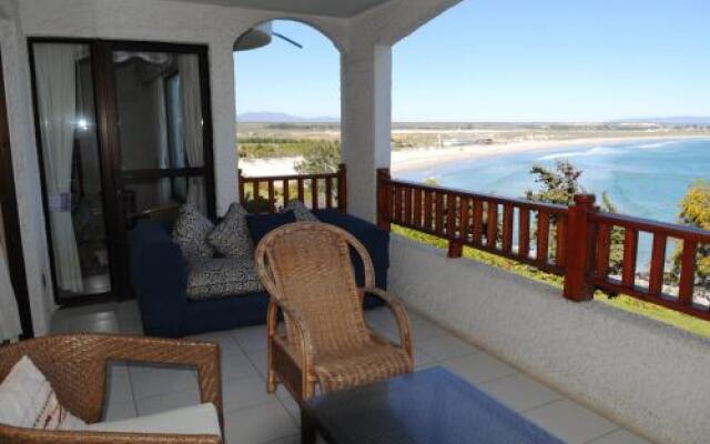 Puerto Velero Morales