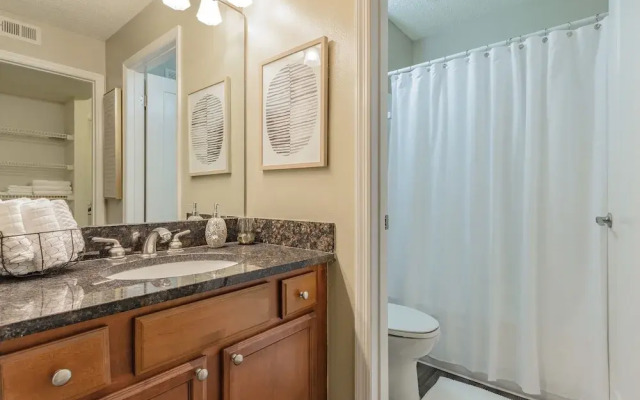 Beautiful Deluxe Clearwater Apartment CP- 803