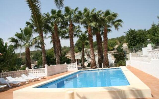 Finca Alhambra - spacious and characterful property in Benissa