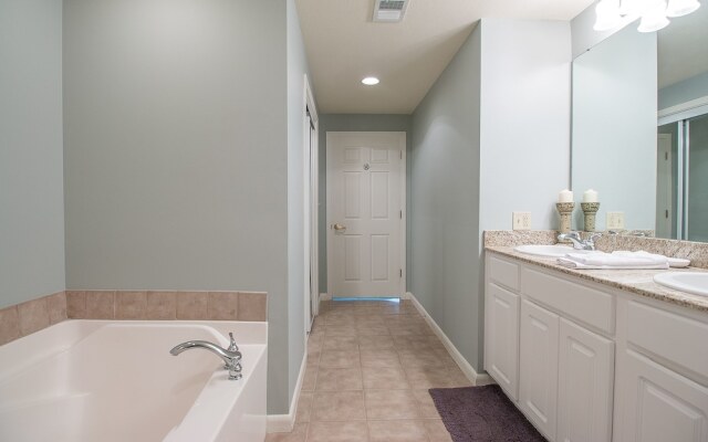 Legacy Towers-Legacy I 407