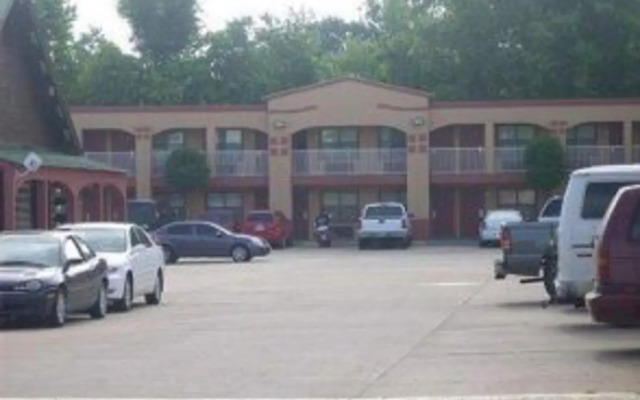 Tahlequah Motor Lodge