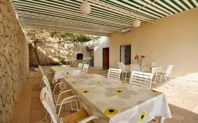 Guesthouse Žara