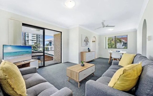 Beachside Delight Near Convention Centre