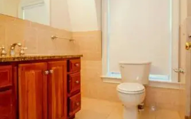 Brookline Village Townhouse by STARS of Boston