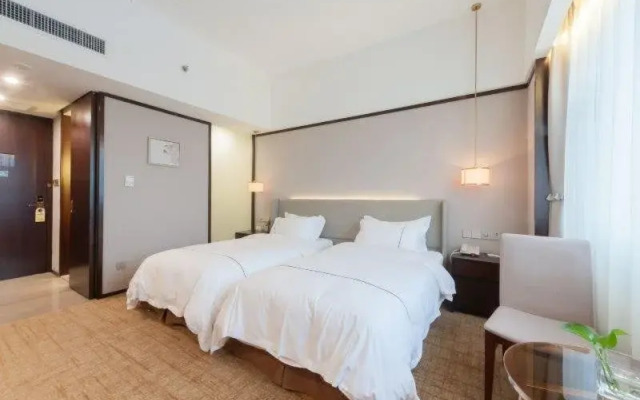 Days Hotel by Wyndham Wuhu Anqi