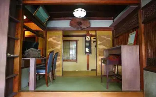 Hostel Kanazawaen