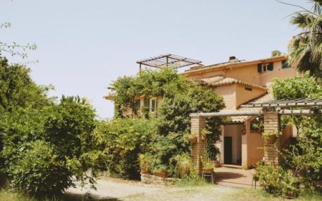 Villa Mantineo