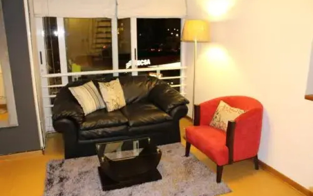 Duplex Miraflores Schell