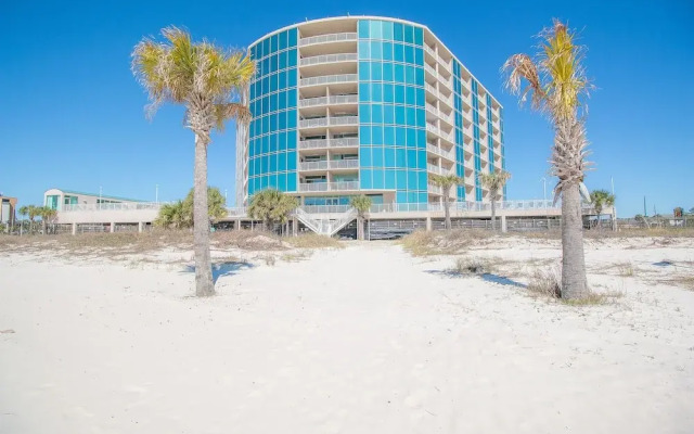 Sea Breeze 1007 Penthouse