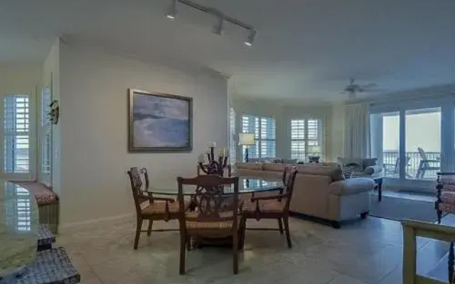 Ocean Place 33