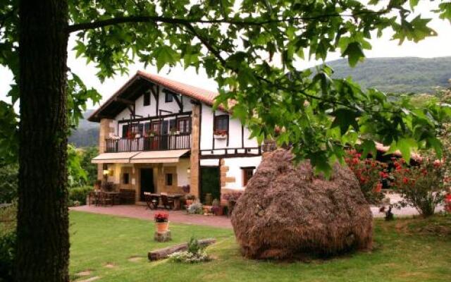 Casa Rural Arotzenea