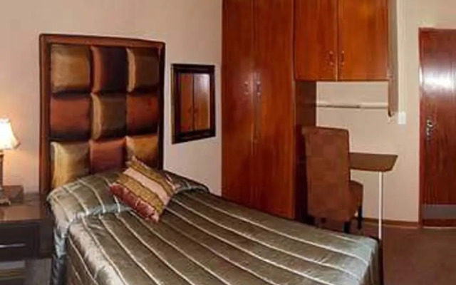 Lentha's Lodge