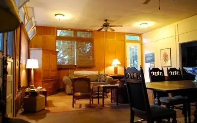 Market House - Pahala Plantation Cottages
