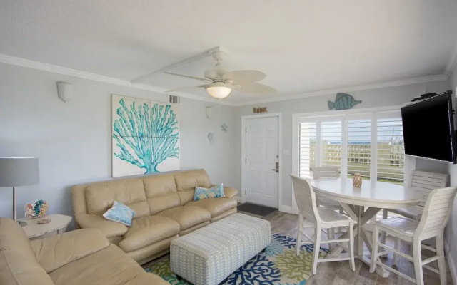 Aqua Villa 106