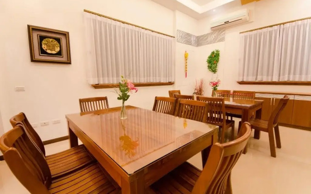 Rice Fragrance House Riverside B&B