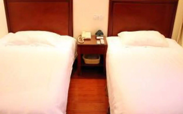 Hanting Hotel (Shanghai Xizang South Road Metro Station)
