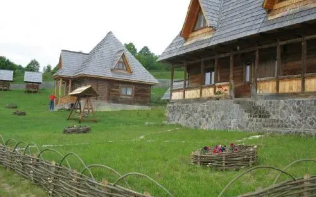 Casele de vacanta Luca & Vicentiu