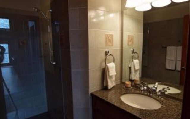 Mountain Town Properties White Wolf 1