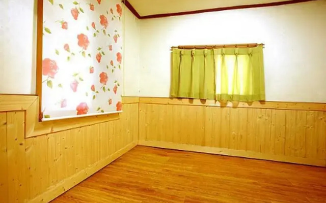 Gyeongju Namsan Pension