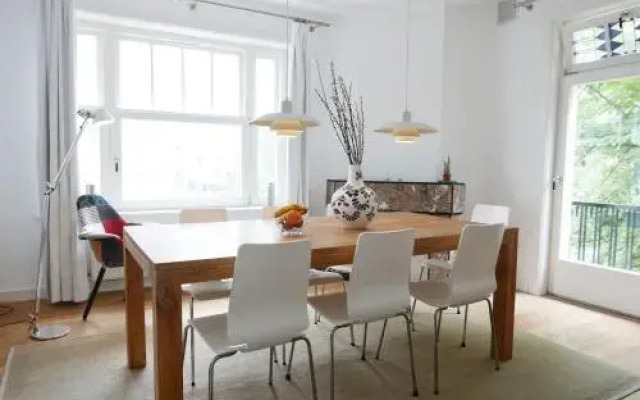 Authentic Amsterdam Bed and Breakfast Rai